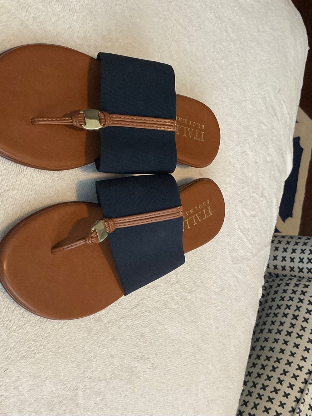 Italian Shoemakers Navy and Brown Leather Slide Sandals - Picture 3 of 3
